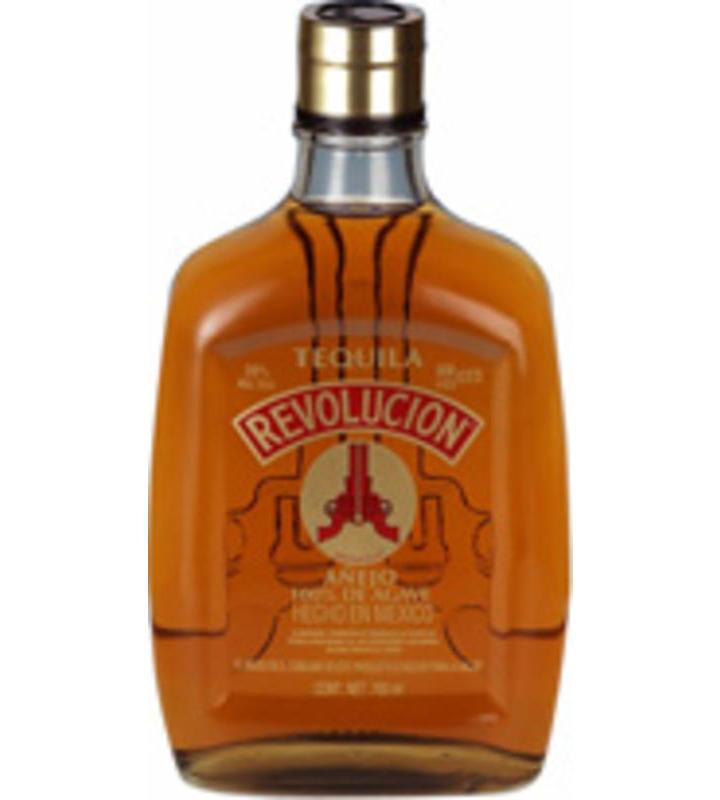 Tequila Revolución Añejo