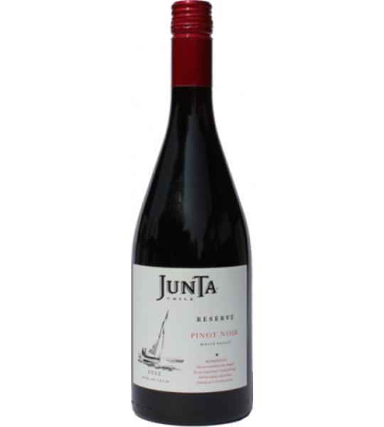 Junta Winery Momentos Pinot Noir