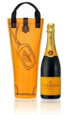 image-Veuve Clicquot with Shopping Bag