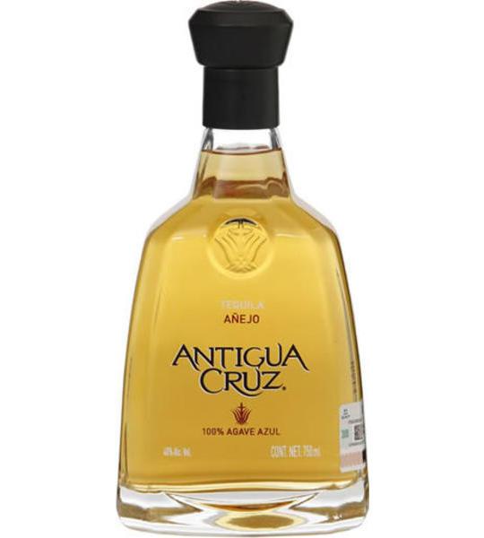 Antigua Cruz Añejo